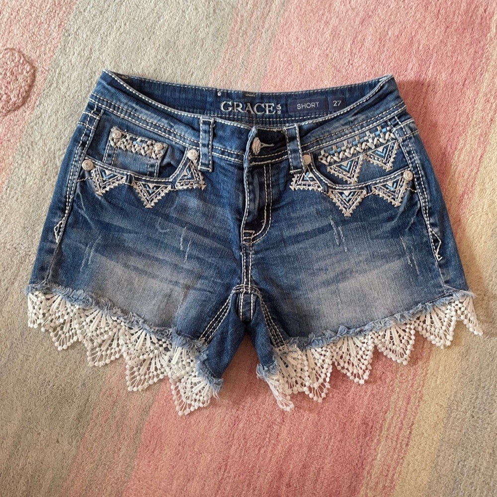 Grace in LA shorts size  27